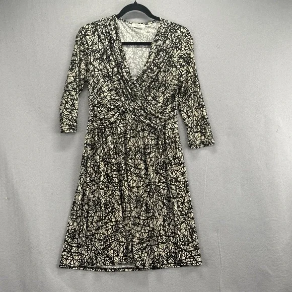 Egerie Paris Dress Womens Small Black Tan Crossover Slinky Knee Length ¾ Sleeve - Picture 1 of 12